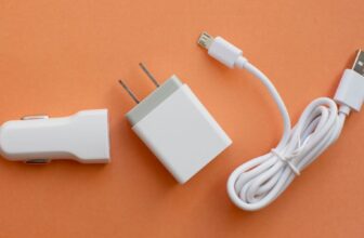 What Are the Greatest Transportable Chargers for Journey?